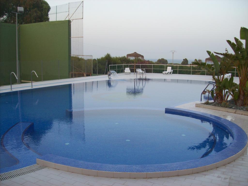 Hotel Residencia Marista Santa Maria Del Mar Guardamar del Segura Exterior foto