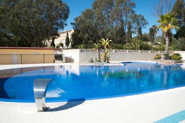 Hotel Residencia Marista Santa Maria Del Mar Guardamar del Segura Exterior foto